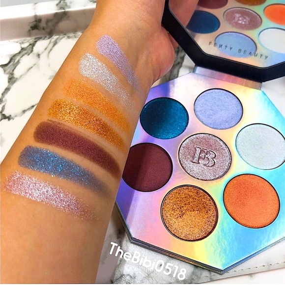 🎉HPx3🎉🆕🌿FENTY BEAUTY: KILLAWATT FOIL HIGHLIGHTER PALETTE